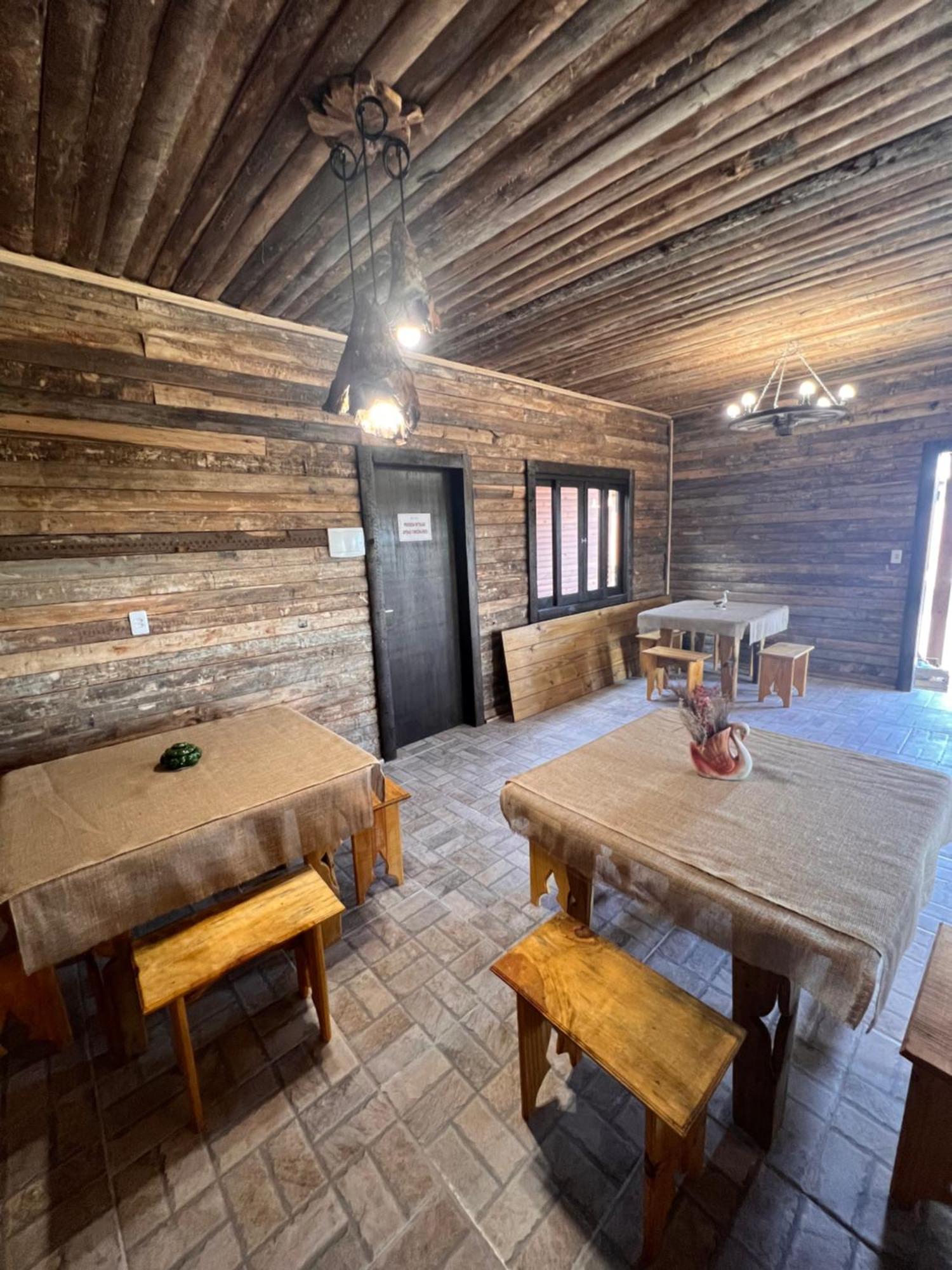 Costaneira Inn