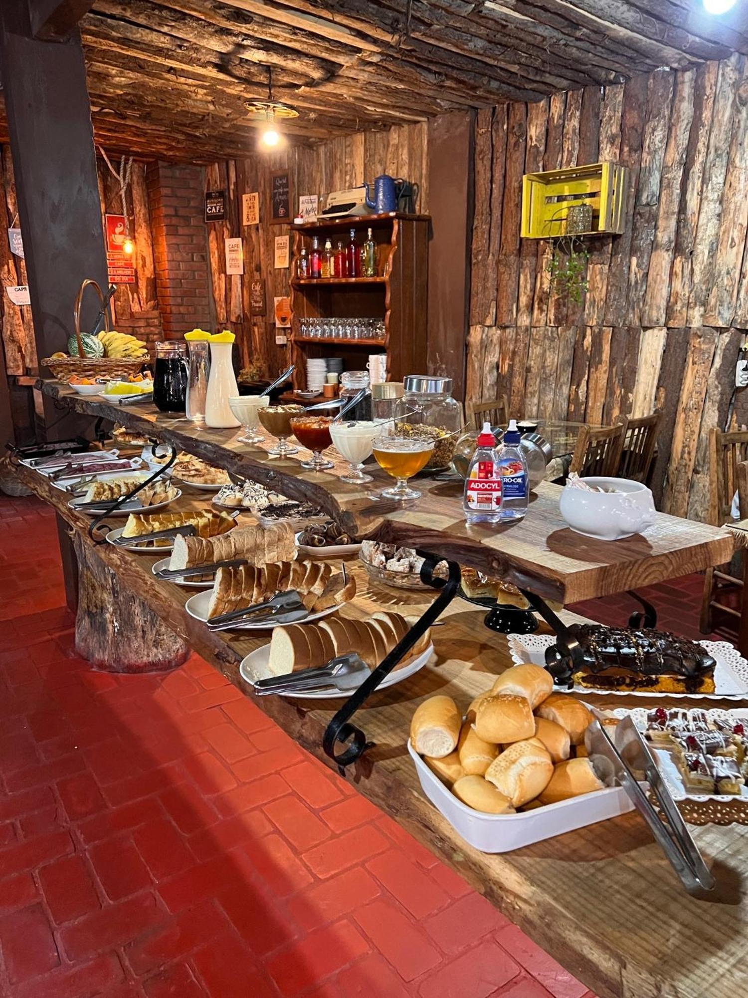 Inn Costaneira *